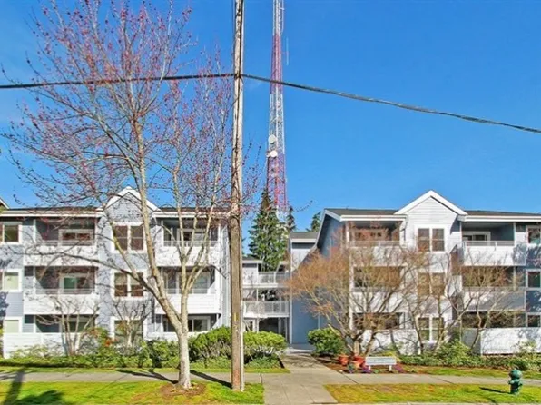 160 Lee St APT 204, Seattle, WA 98109