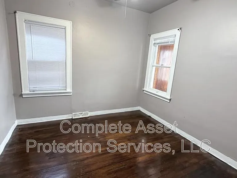 3716 Delaware St — Photo 11