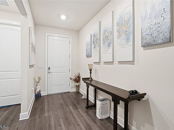 4th image of 4745 Imperial Eagle Dr