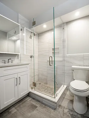 Sold by William Raveis Real Estate | media 8