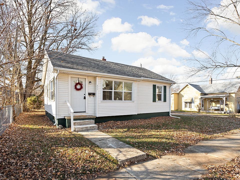 2nd image of 411 John St