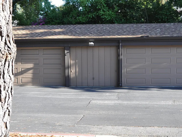 765 N Rengstorff Ave #11 — Photo 8