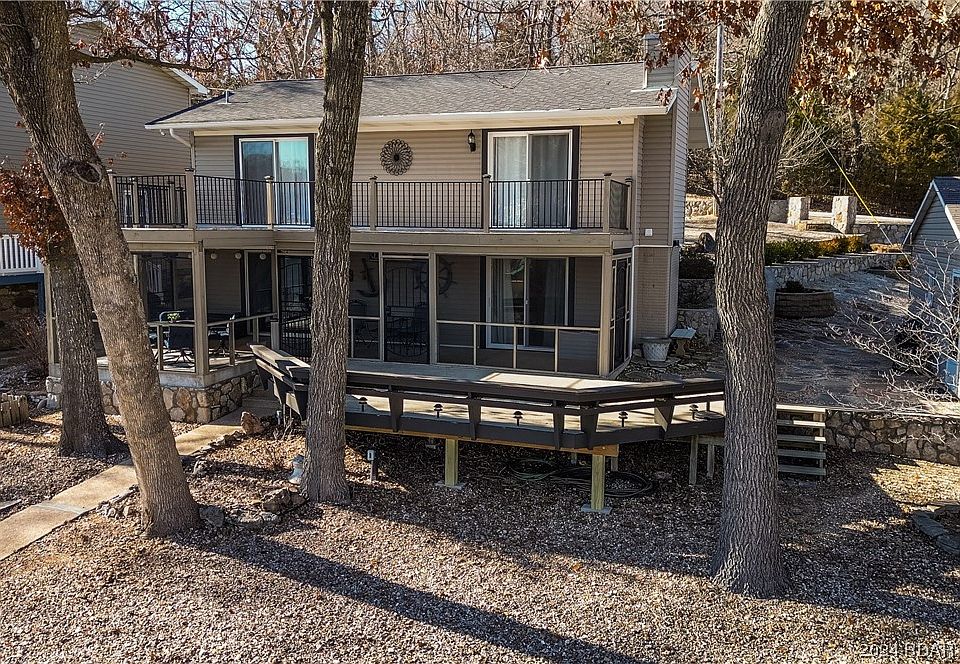1st image of 62 Glover Ln