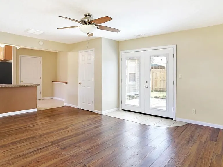 1436 E Lynn Dr — Photo 5