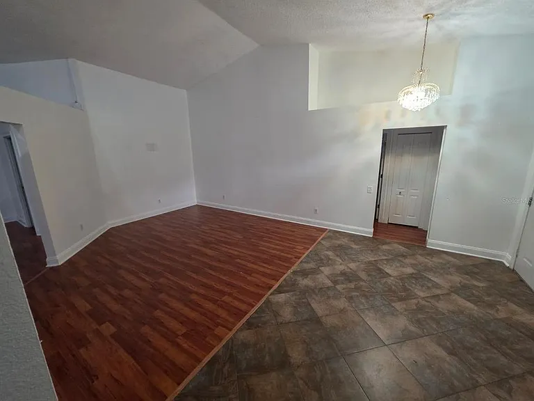 6018 Charloma Dr — Photo 13