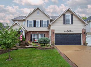 3570 Lakeview Heights Dr, Saint Louis, MO 63129