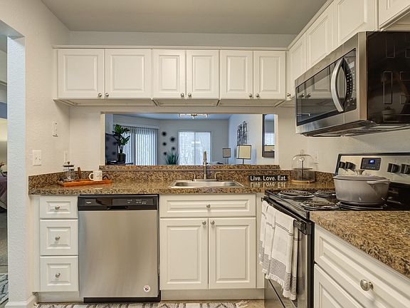 3rd image of 5800 Deepwood Ct #400