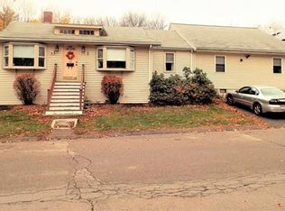 26 Narragansett Ave, Weymouth, MA 02188