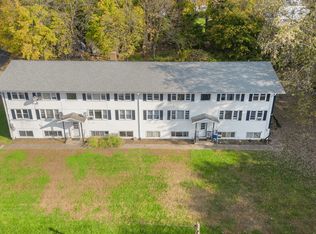 75 Hillside Ave, Middletown, CT 06457