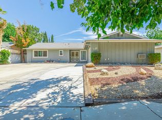 1060 E Avenue J5, Lancaster, CA 93535