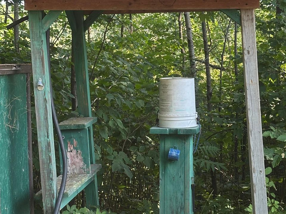 2nd image of 11169 Jack Pine Tower Rd