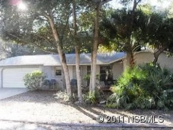 812 Evergreen St, New Smyrna Beach, FL 32169