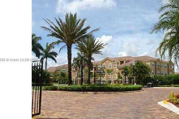 5th image of 4700 SW 160th Ave APT 422