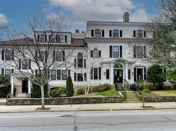157 Waterman St APT 3, Providence, RI 02906