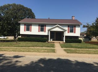 1015 W Marquette St, Princeton, IL 61356