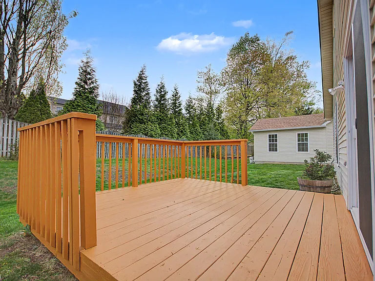 795 Eastern Point Rd — Photo 15