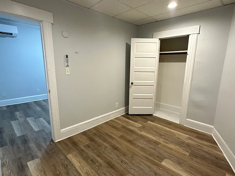 240 Paterson Ave #5 — Photo 10