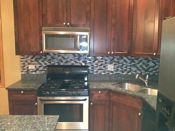 BACKSPLASH