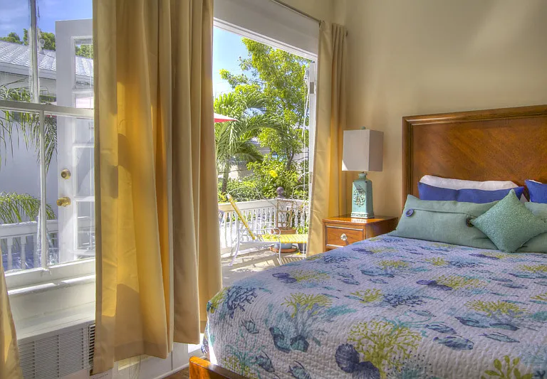 327 Margaret St #3 — Photo 12