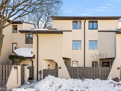 10 Llanfair Rd Unit 9, Ardmore, PA, 19003