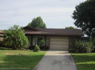 7533 Valencia Rd, Sebring, FL 33870