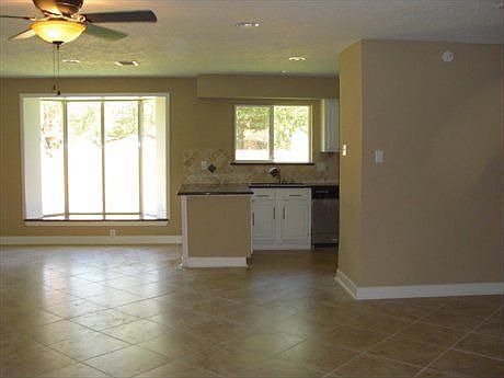 3rd image of 22302 Woodrose Dr