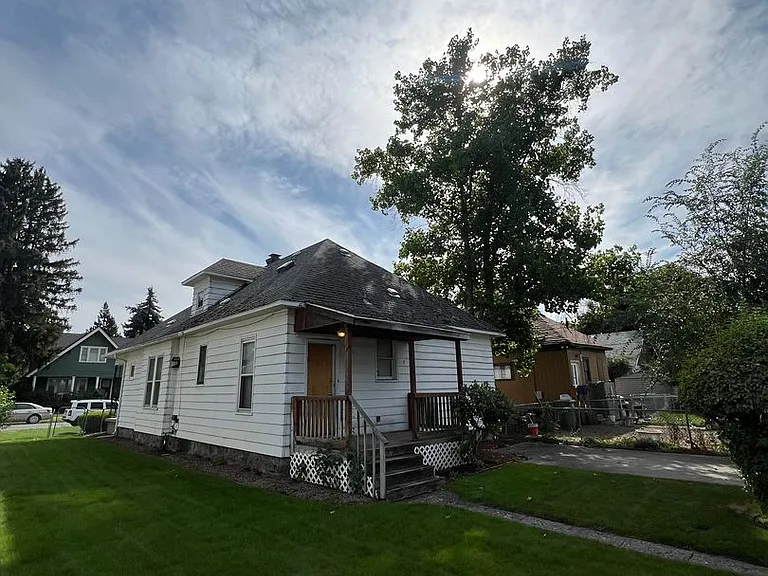 723 E Ermina Ave — Photo 18