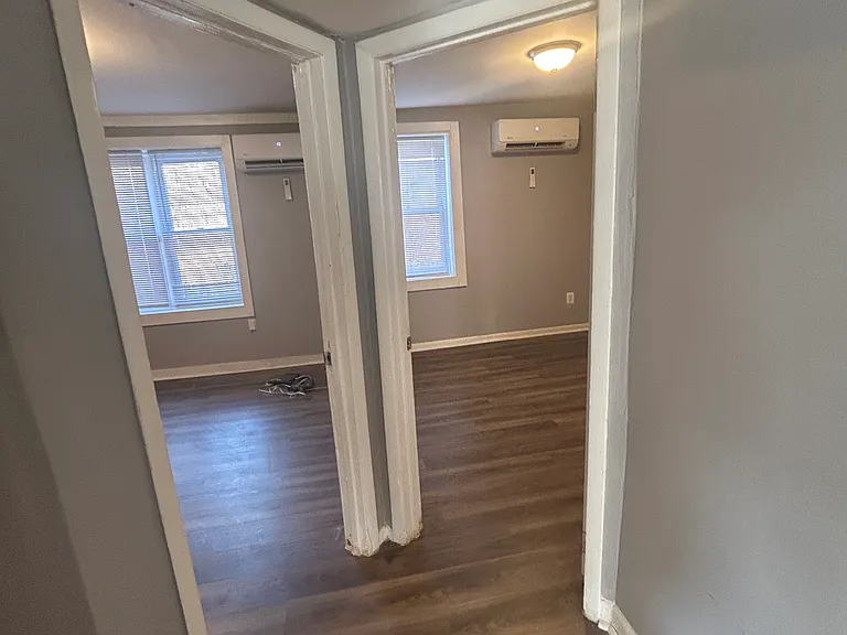 42 W Talbott St — Photo 10