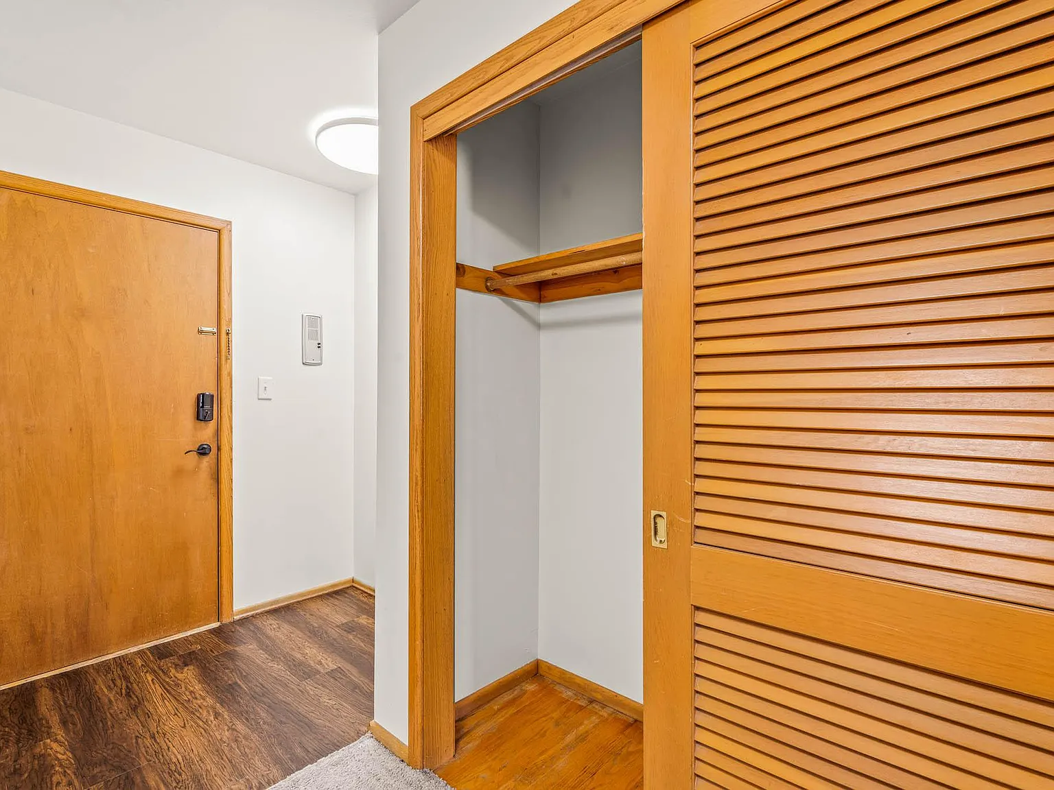 5241 W Midland Dr — Photo 3