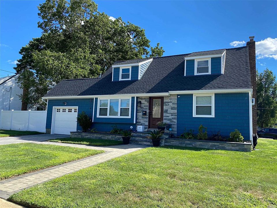 1st image of 1 Rustwood Pl