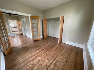 1116 Morton Ave #1, Elgin, IL 60120