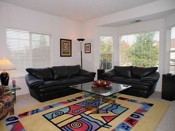 4th image of 3210 Woodleigh Ln
