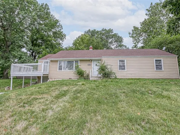 6618 NW Bougher Ln, Kansas City, MO 64151