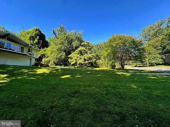 5th image of 6900 Heatherhill Rd