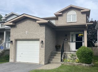 33 Clifford St, Loyalist, ON K7N1Y6