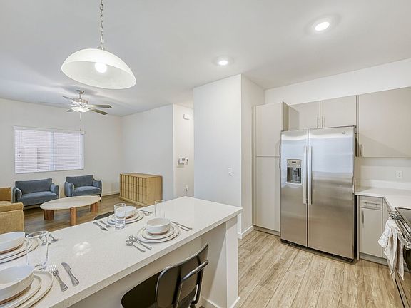 Brioso Furnished Kitchen/Living