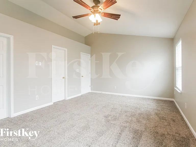 8051 Little River Ln — Photo 8