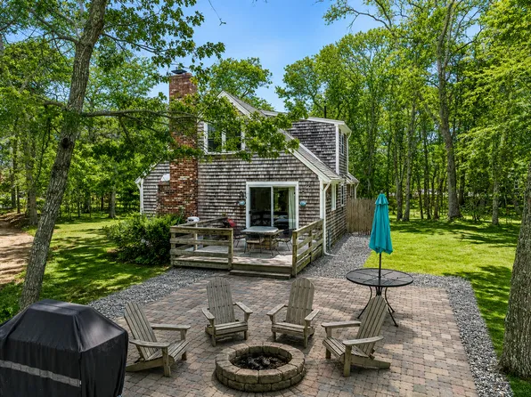 18 Jay Dee Lane, Eastham, MA 02642