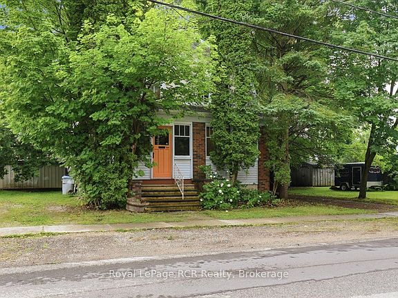 3rd image of 144 Davidson Ave S