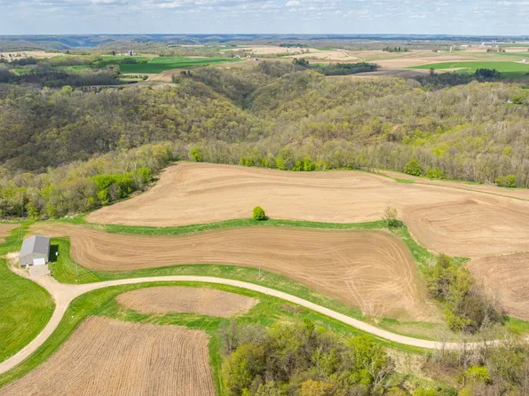 Maplewood Ln, Alma, WI 54610