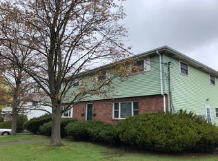 17 Guild Rd, Needham, MA 02494