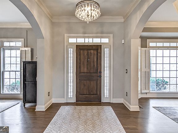 3rd image of 14724 Taylor Valley Way