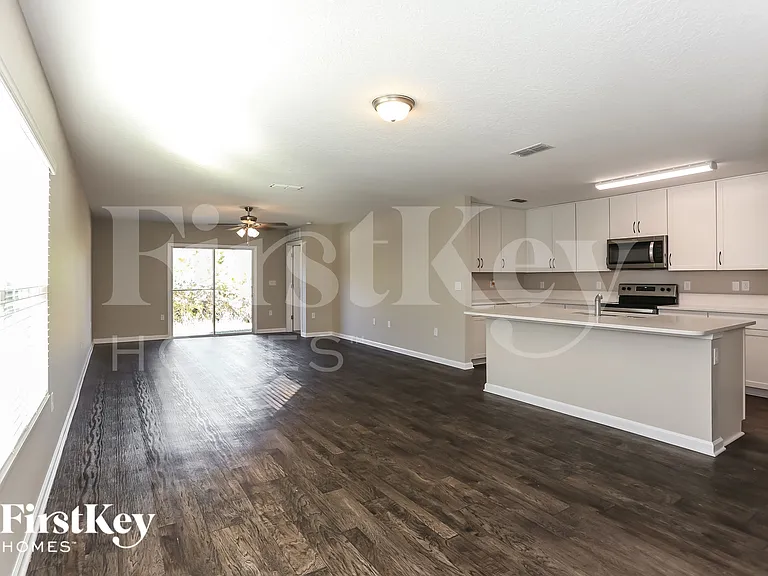 12464 Orchard Grove Dr — Photo 4