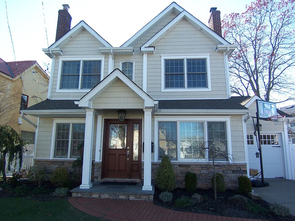 1st image of 106 Garfield Pl