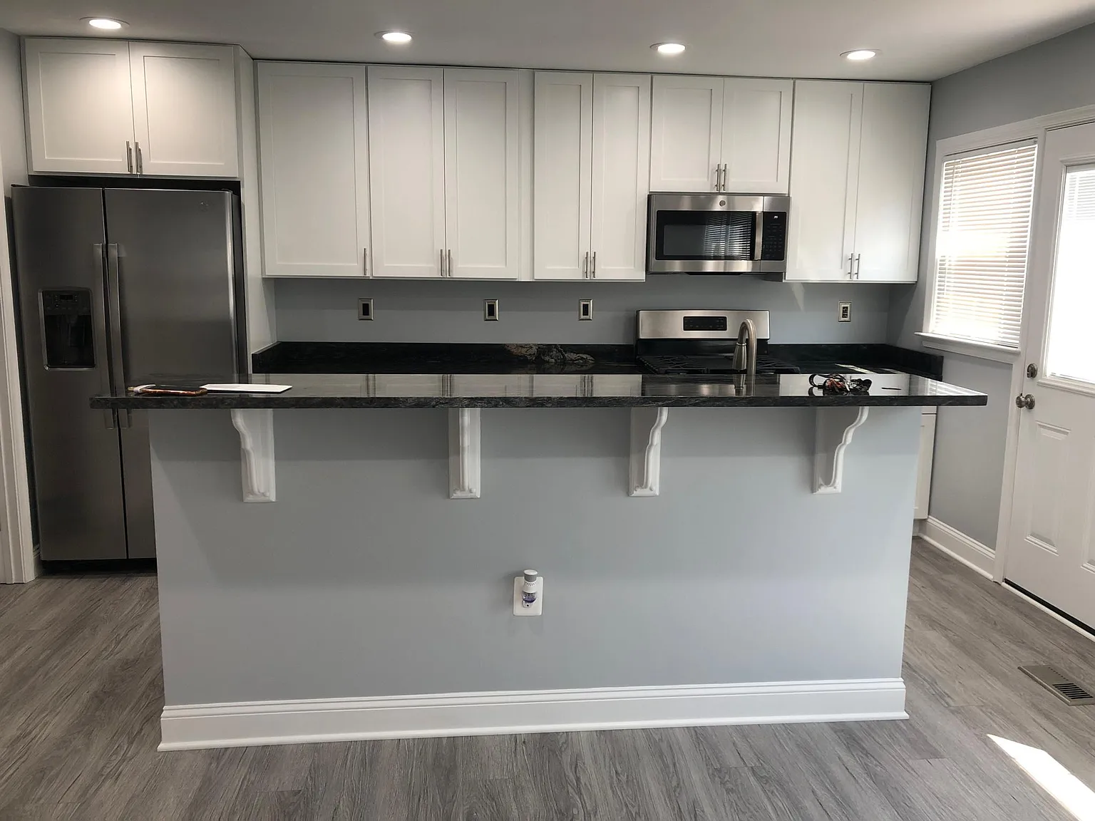 3 bed, 1216 sqft, $1,900 — Photo 4