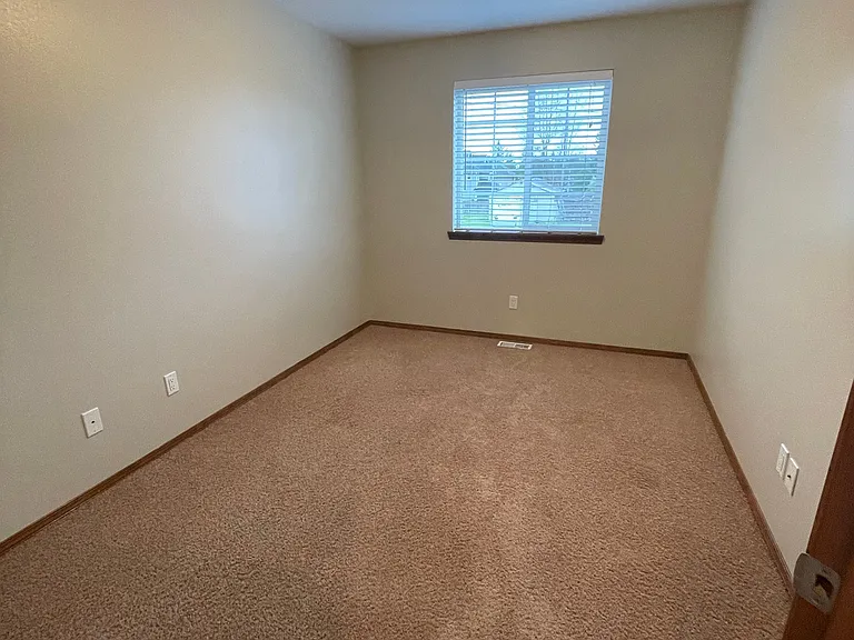 18827 43rd Dr NE #2 — Photo 16