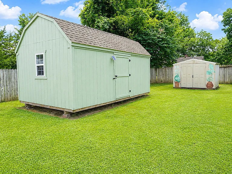 5601 E Country Rdg — Photo 17