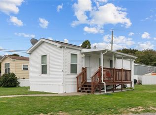 1 2nd St, Portsmouth, RI 02871