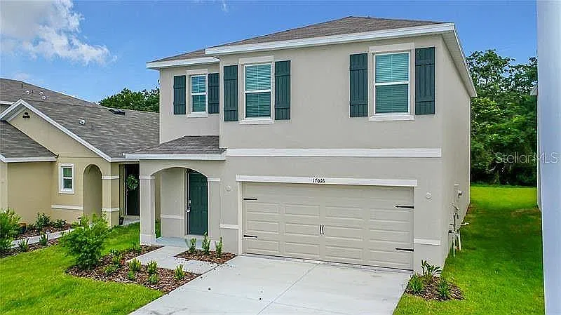 5 bed, 3.0 bath, 2522 sqft, $2,700 — Photo 2