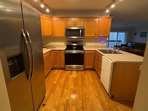 2nd image of 203 Waters Edge Dr #1297